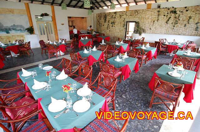 Republique Dominicaine Cabarete Paraiso del Sol An open plan restaurant.