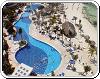 Piscine Principale de l'hôtel Oasis Palm Beach en Cancun Mexique