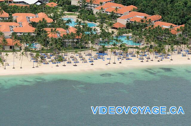 République Dominicaine Punta Cana Dreams Palm Beach La plage avec de nombreux palmier sur la plage, plus de 80 palapas, de nombreuses chaises longues, situé à peu de distance de l'hôtel,...